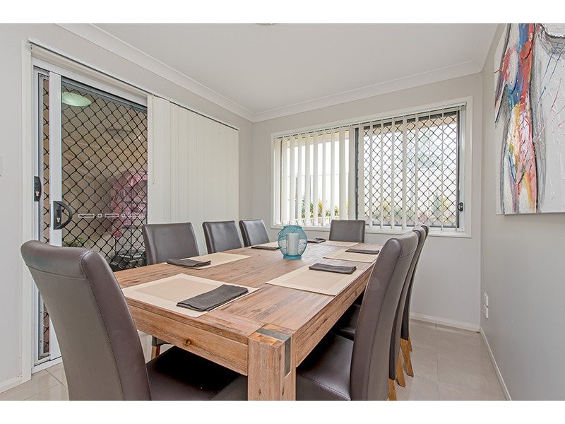 2/18 Tempest Drive, Glenvale QLD 4350