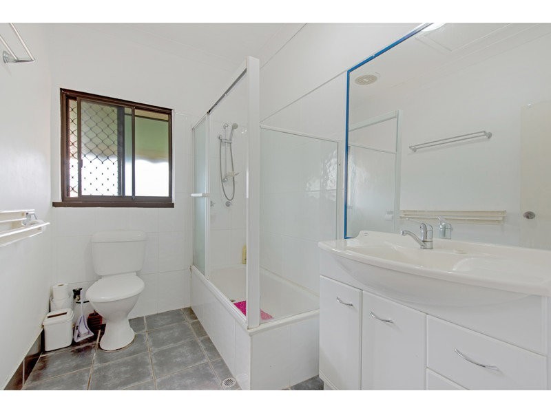 13A Belcher Street, Oakey QLD 4401