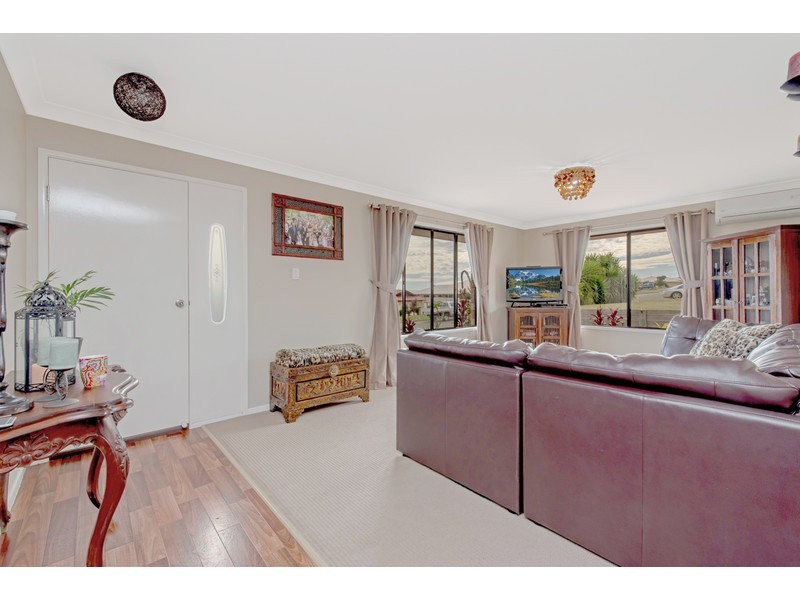 15 Schaefer Court, Westbrook QLD 4350