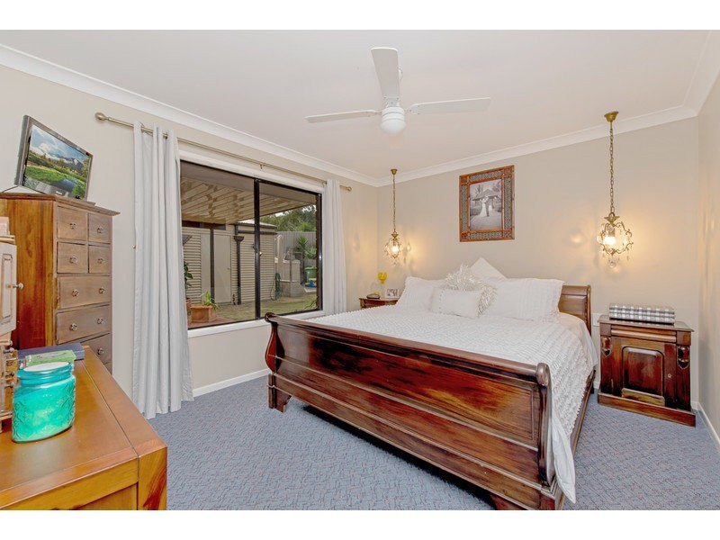 15 Schaefer Court, Westbrook QLD 4350