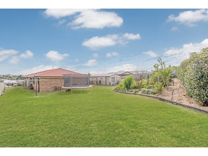 15 Schaefer Court, Westbrook QLD 4350