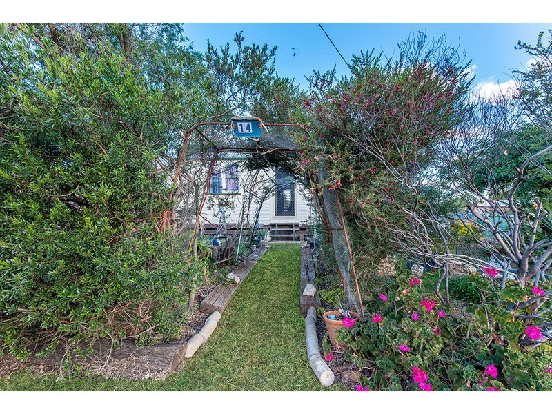 14 Harth Street, Goombungee QLD 4354