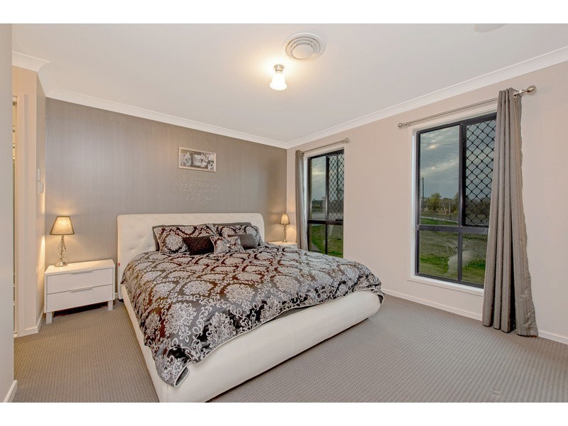 51 Peters Road, Meringandan West QLD 4352