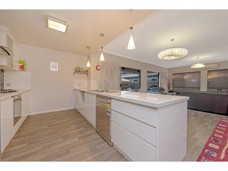 16/21 Andersson Court, Highfields QLD 4352