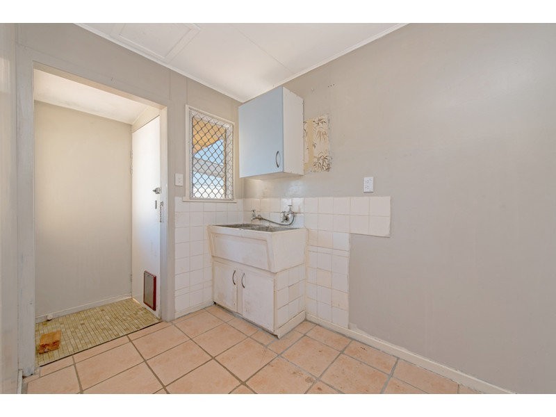27 John Street, East Toowoomba QLD 4350