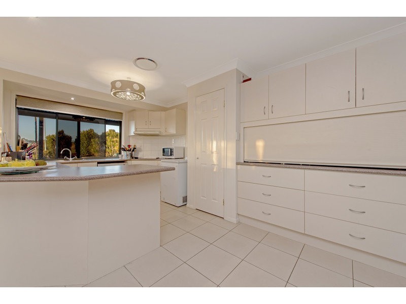 20 Federation Drive, Highfields QLD 4352