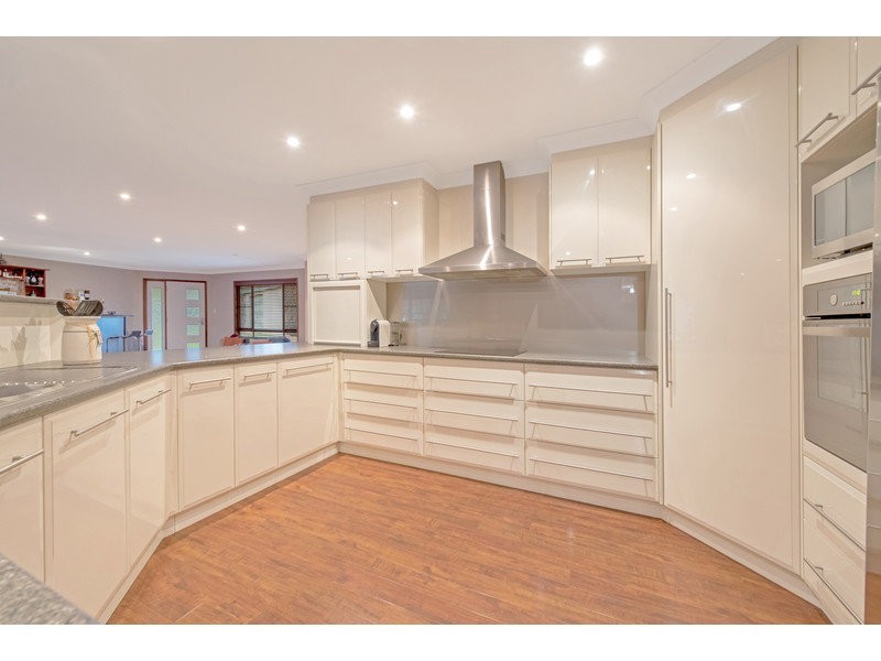 35 Blue Gum Drive, Highfields QLD 4352