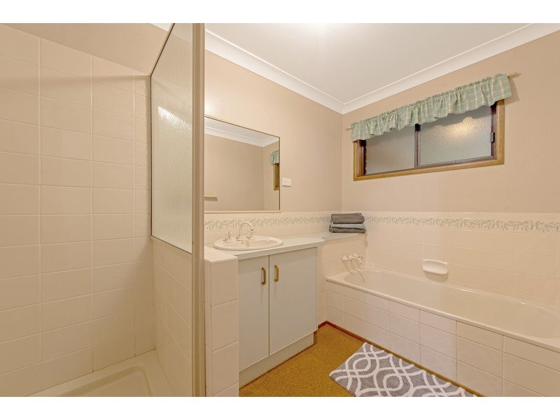 35 Blue Gum Drive, Highfields QLD 4352