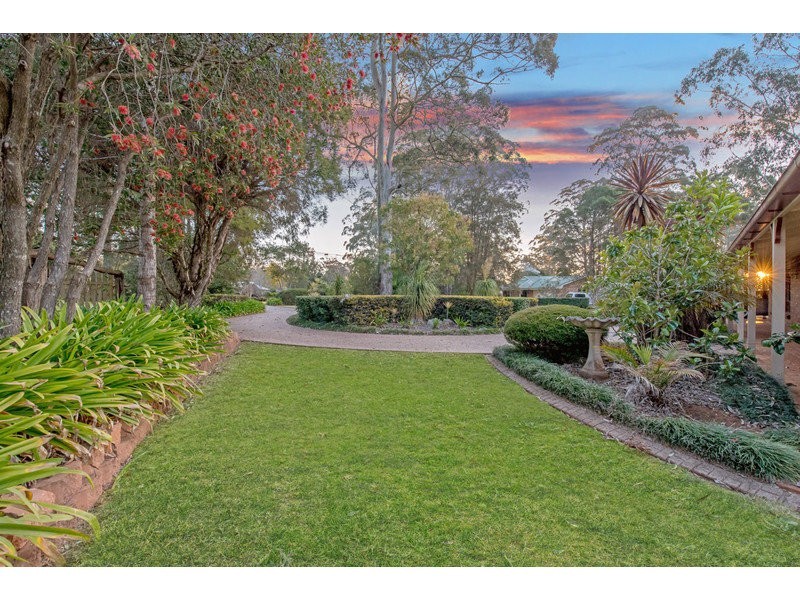 35 Blue Gum Drive, Highfields QLD 4352