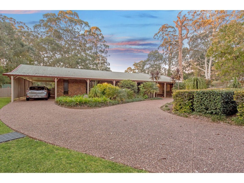 35 Blue Gum Drive, Highfields QLD 4352