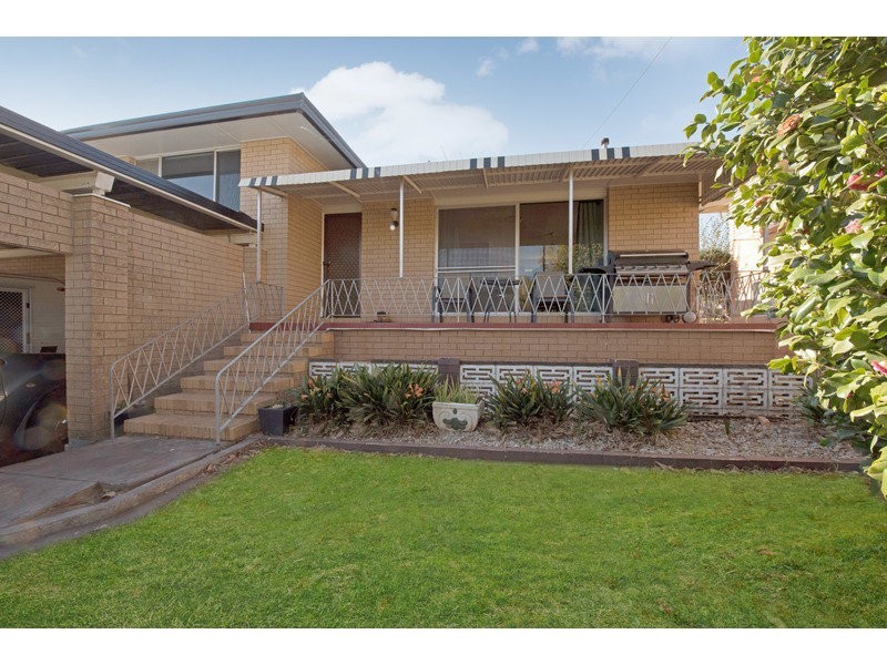 9 Maker Street, Rangeville QLD 4350