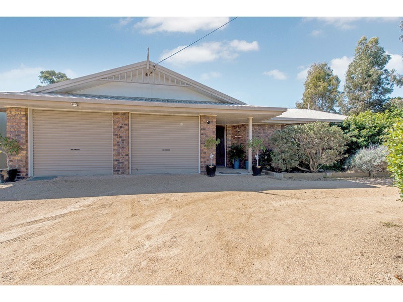 3 Bunkers Hill School Road, Westbrook QLD 4350
