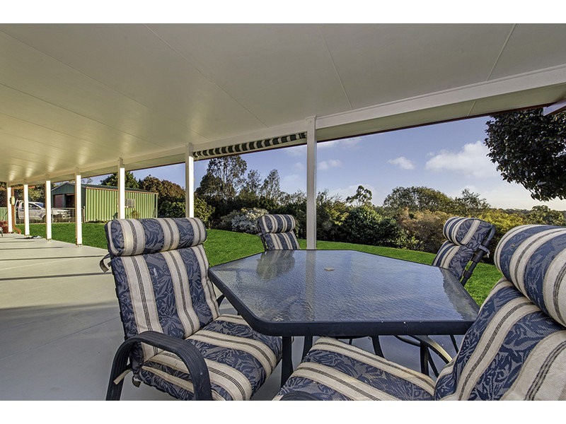 17 Palmer Drive, Highfields QLD 4352