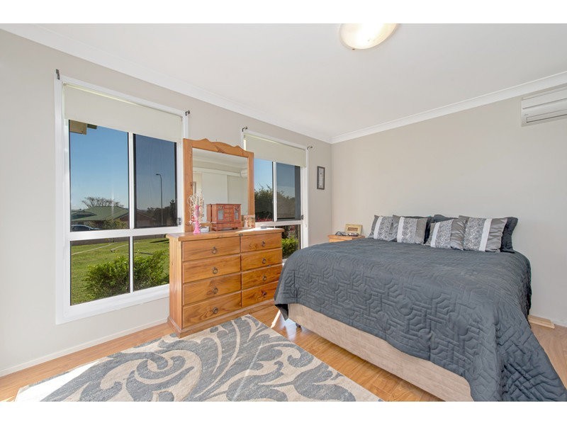 6 McLachlan Drive, Highfields QLD 4352