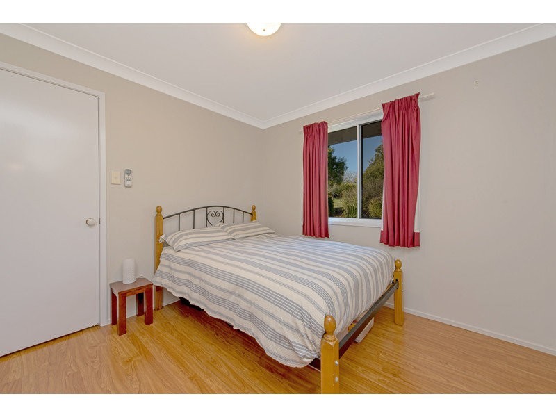6 McLachlan Drive, Highfields QLD 4352