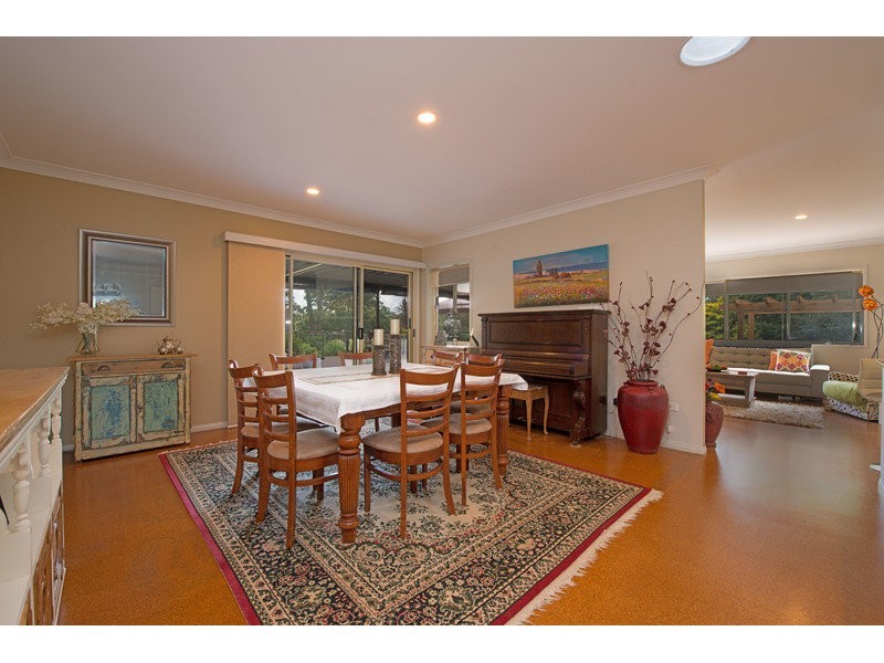 6 Wesley Court, Highfields QLD 4352