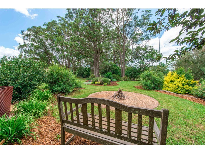 6 Wesley Court, Highfields QLD 4352