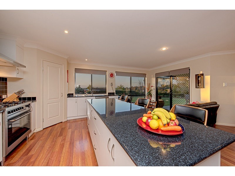 9 Schulz Street, Highfields QLD 4352