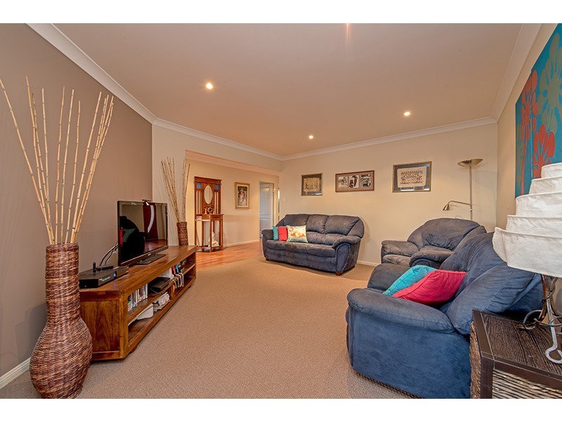 9 Schulz Street, Highfields QLD 4352