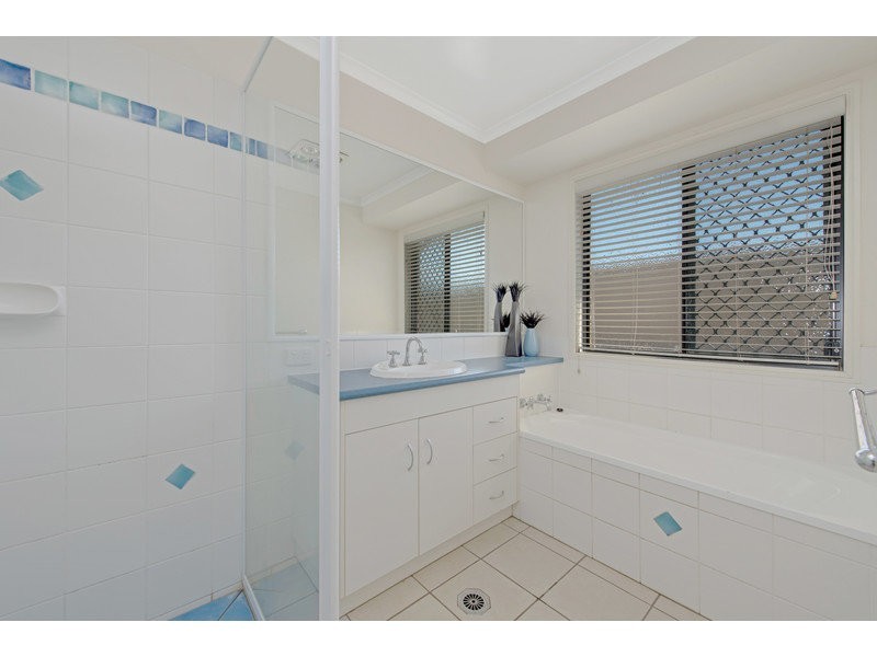 26 Highland Park Road, Meringandan West QLD 4352