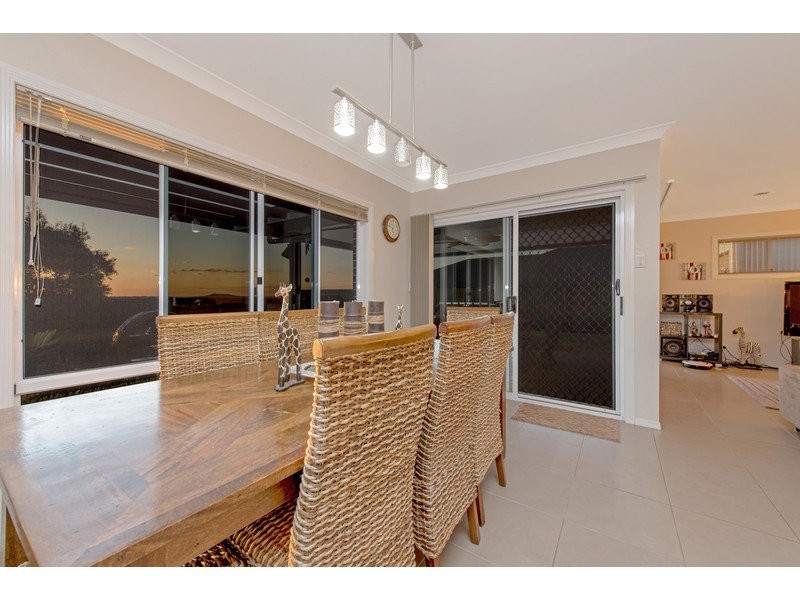 11 Plover Court, Highfields QLD 4352