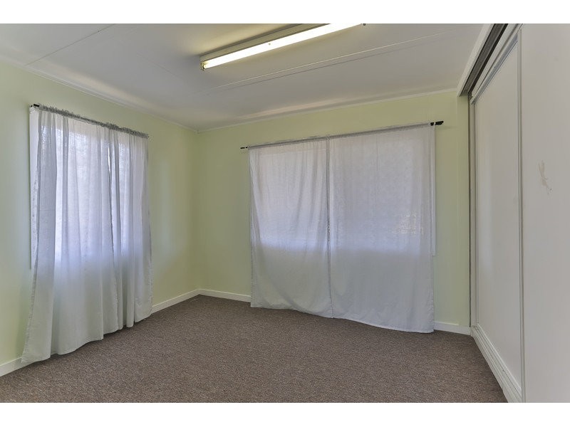 153 Mocatta Street, Goombungee QLD 4354