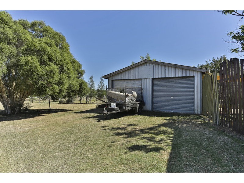 153 Mocatta Street, Goombungee QLD 4354