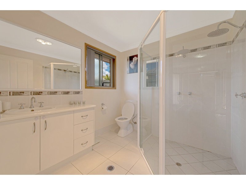 17 Sommariva Street, Westbrook QLD 4350