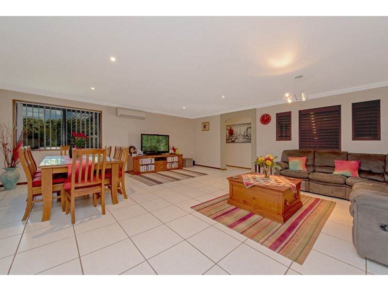 7 Garvan Court, Highfields QLD 4352