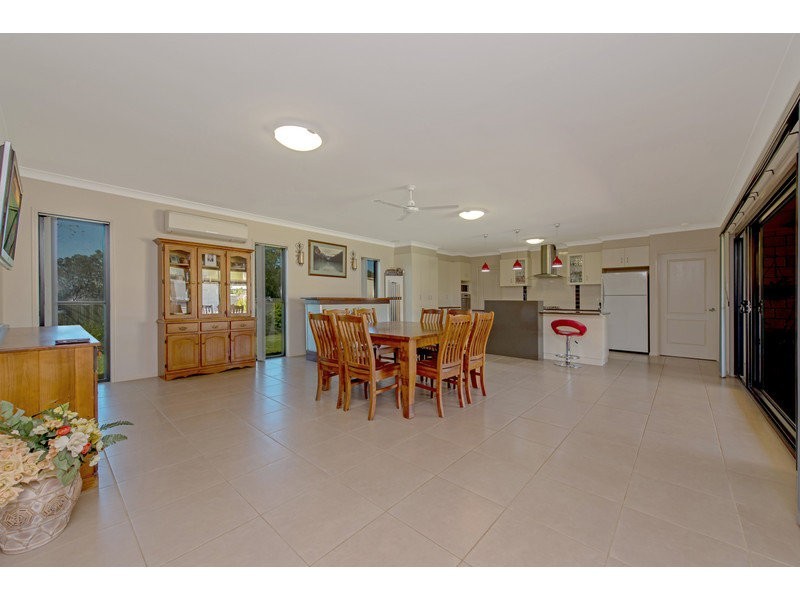 54 Holly Avenue, Cawdor QLD 4352