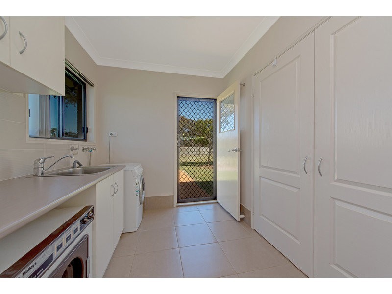 54 Holly Avenue, Cawdor QLD 4352