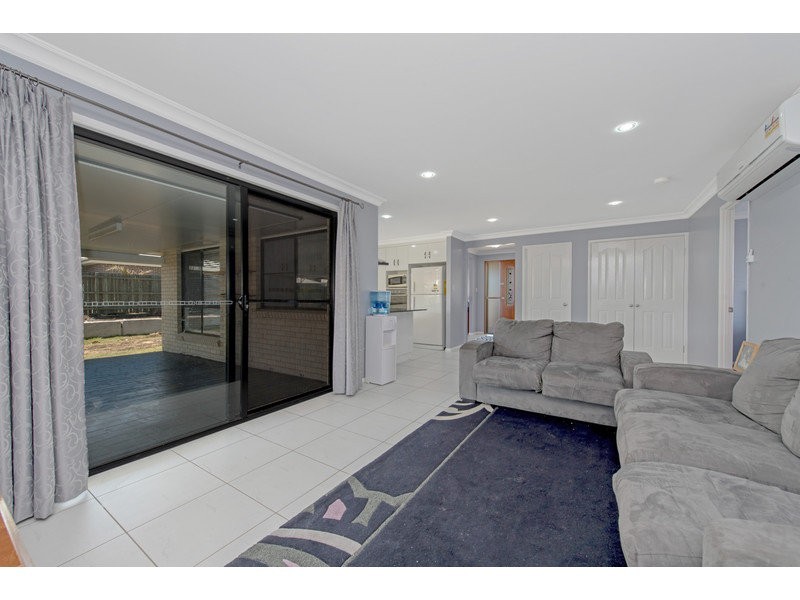 20 Sommariva Street, Westbrook QLD 4350