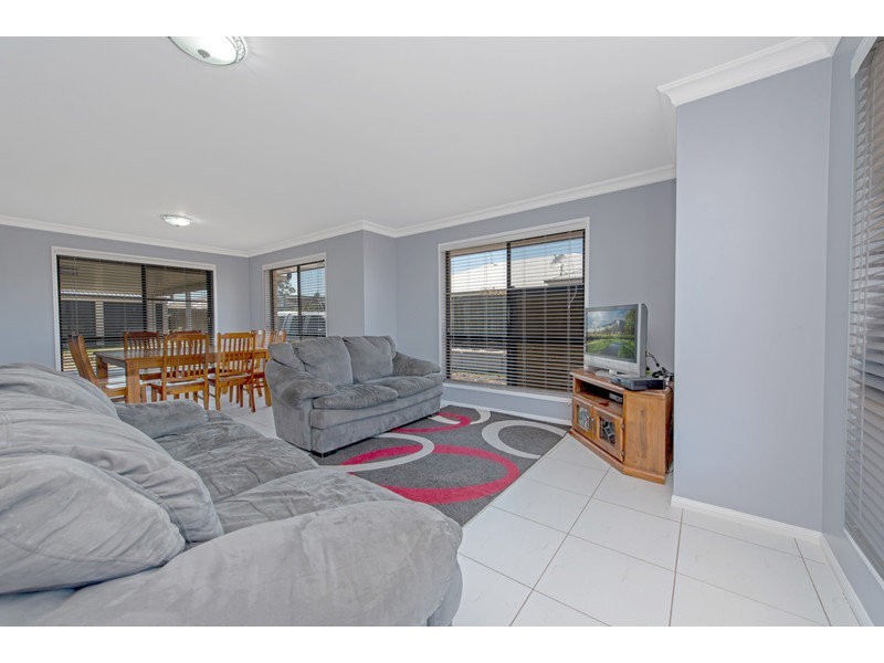 20 Sommariva Street, Westbrook QLD 4350