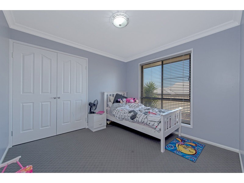 20 Sommariva Street, Westbrook QLD 4350