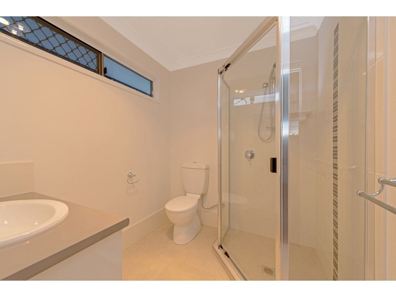 2/1 Sander Street, Rangeville QLD 4350
