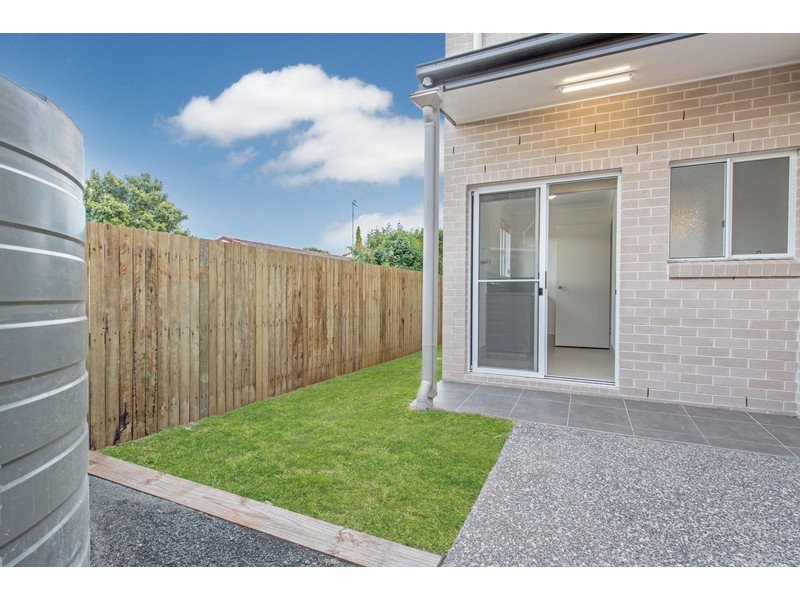 2/1 Sander Street, Rangeville QLD 4350