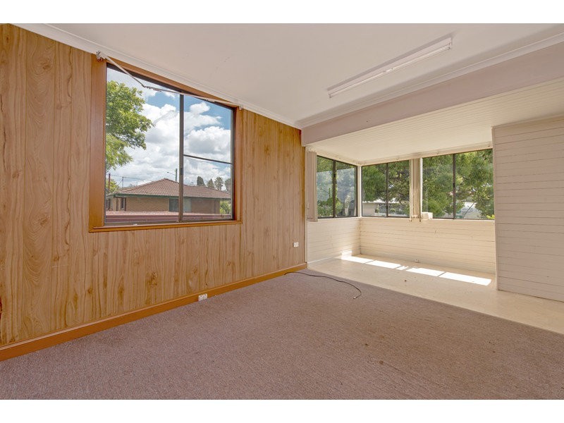 262 James Street, Harristown QLD 4350