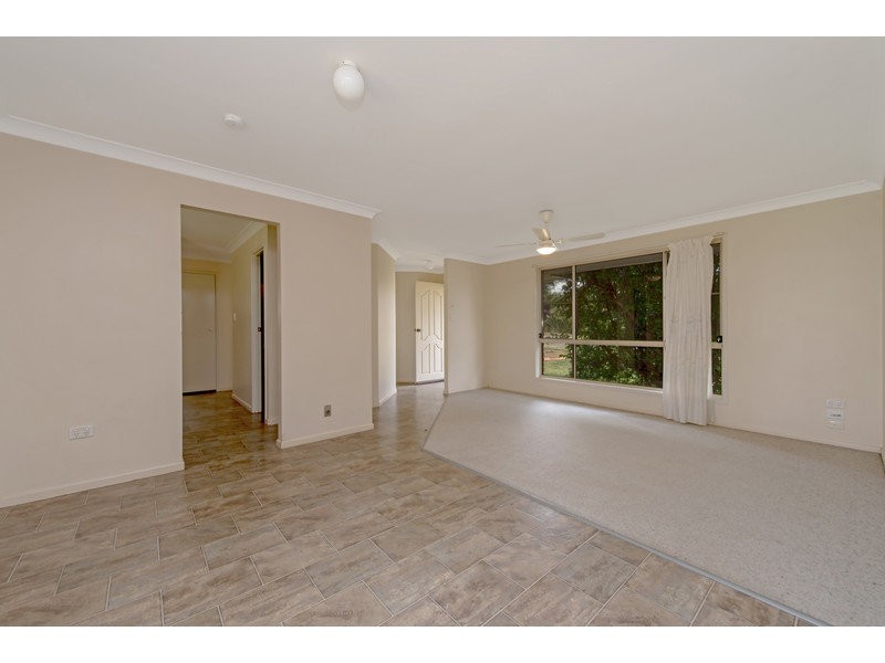 43 Strathconan Drive, Glenvale QLD 4350