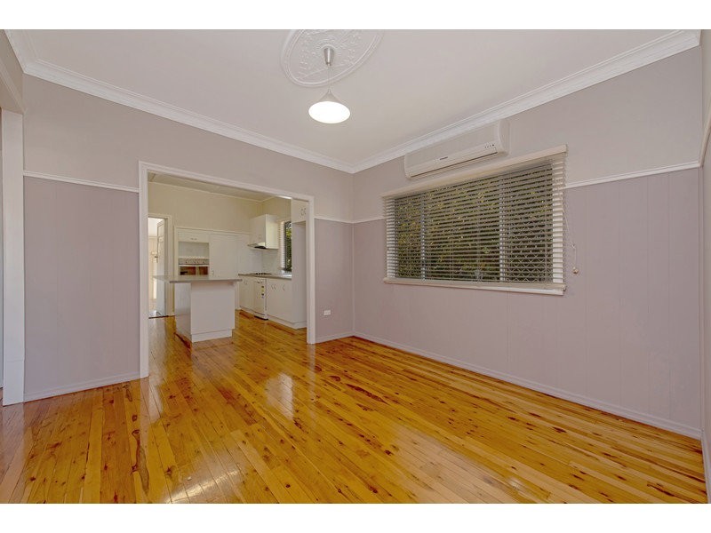 19 Priest Street, Rockville QLD 4350