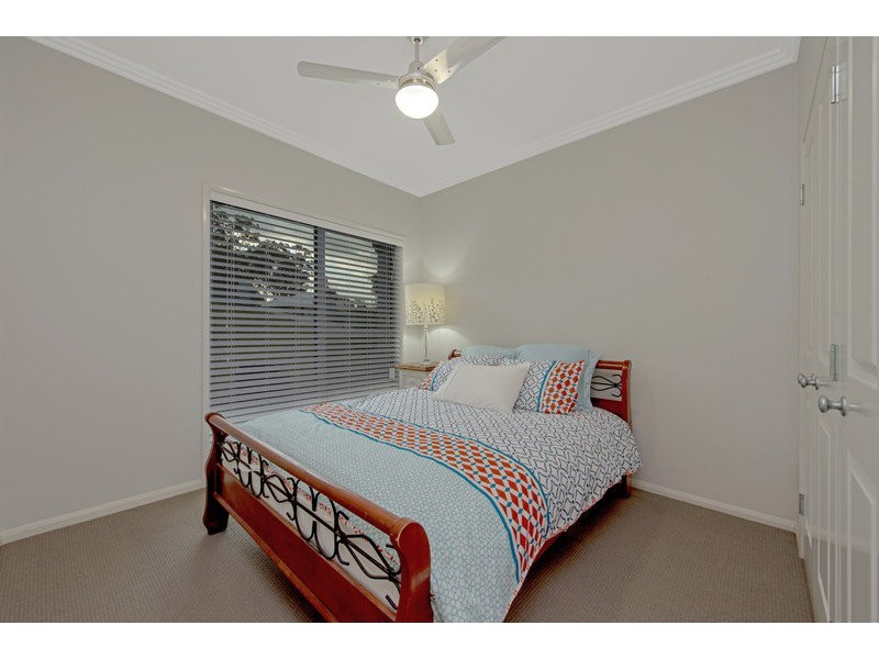 27 Traverston Court, Preston QLD 4352