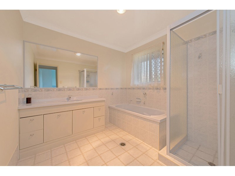 40 Cotswold Hills Drive, Cotswold Hills QLD 4350