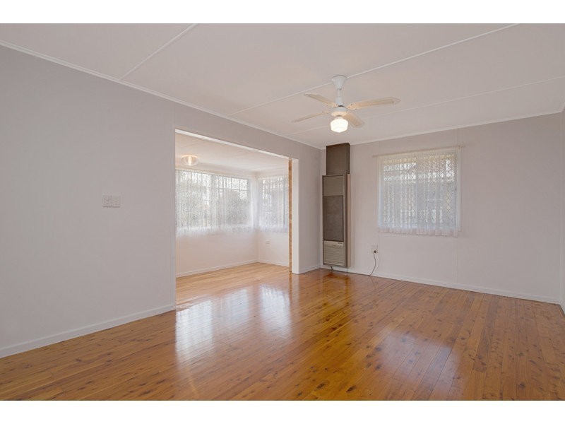 2 Shennan Street, Harristown QLD 4350