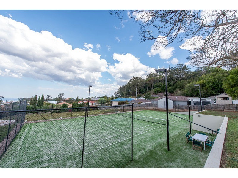 2/23B Windemere Terrace, Mount Lofty QLD 4350