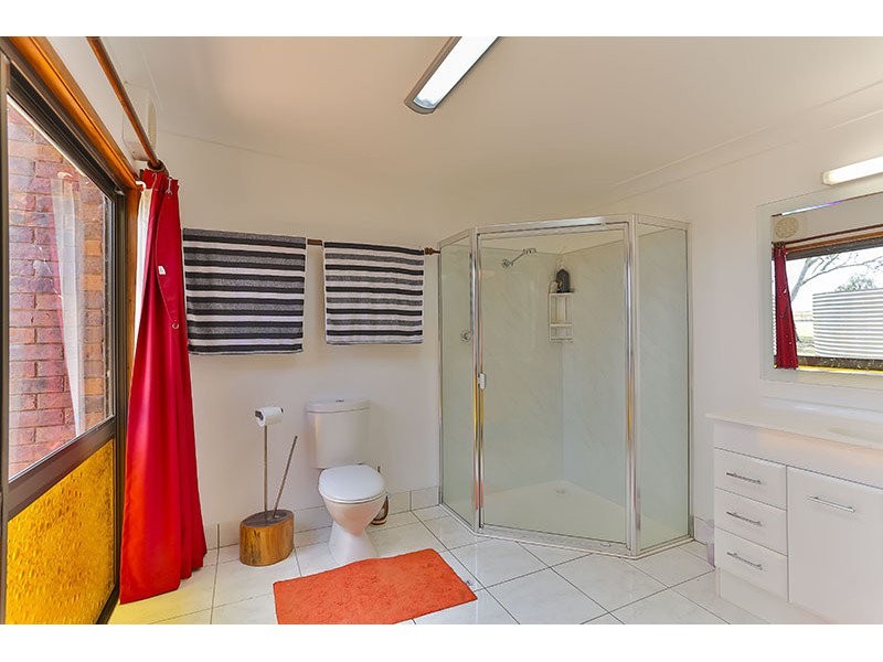 56 Newport Road, Clifton QLD 4361