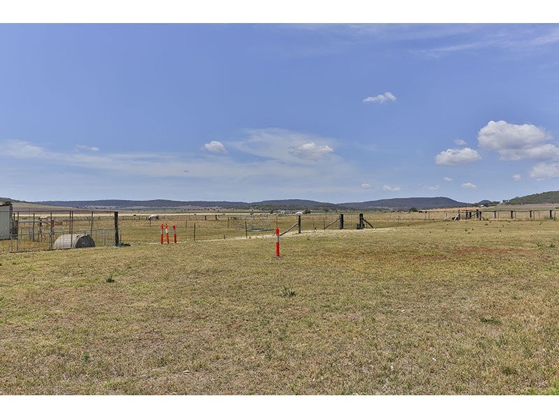 56 Newport Road, Clifton QLD 4361