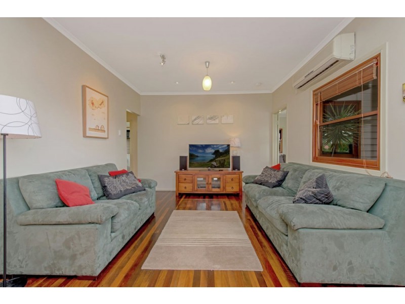 9 Hoey Street, Kearneys Spring QLD 4350
