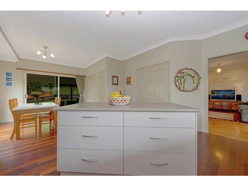 9 Hoey Street, Kearneys Spring QLD 4350