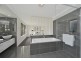 28 Piccadilly Court, Mount Lofty QLD 4350