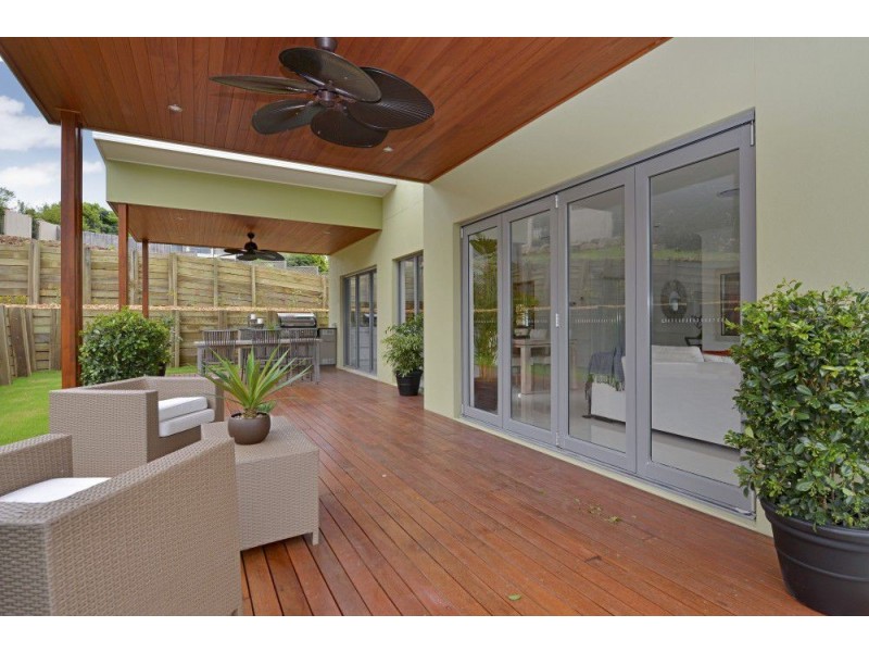 28 Piccadilly Court, Mount Lofty QLD 4350