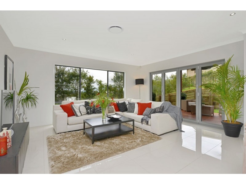 28 Piccadilly Court, Mount Lofty QLD 4350